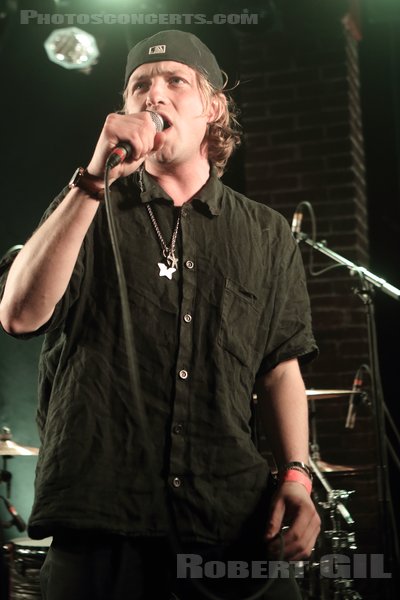 LUCY - 2023-04-25 - PARIS - La Maroquinerie - Cooper B. Handy